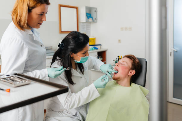 Best Broken or Cracked Tooth Emergency Dentist in Clearlake Oaks, CA